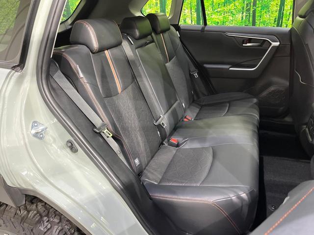 ＲＡＶ４ アドベンチャー　サンルーフ　パノラミックビュー　寒冷地仕様　純正９型ＤＡ　オールテレインホワイトレター　セーフティセンス　レーダークルーズ　ブラインドスポット　シートベンチレーション　パワーシート　ＬＥＤヘッド（11枚目）