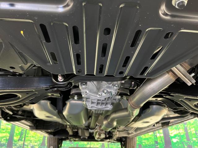 デリカＤ：５ シャモニー　後期　両側電動ドア　衝突被害軽減　ブラインドスポット　レーダークルーズ　オートハイビーム　パワーシート　シートヒーター　ステアリングヒーター　電動リアゲート　ＬＥＤヘッド　オートライト　パドルシフト（20枚目）
