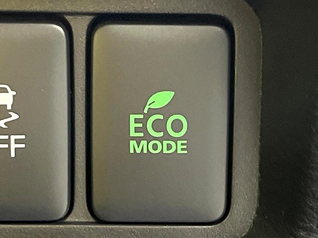 デリカＤ：５ シャモニー　後期　両側電動ドア　衝突被害軽減　ブラインドスポット　レーダークルーズ　オートハイビーム　パワーシート　シートヒーター　ステアリングヒーター　電動リアゲート　ＬＥＤヘッド　オートライト　パドルシフト（65枚目）