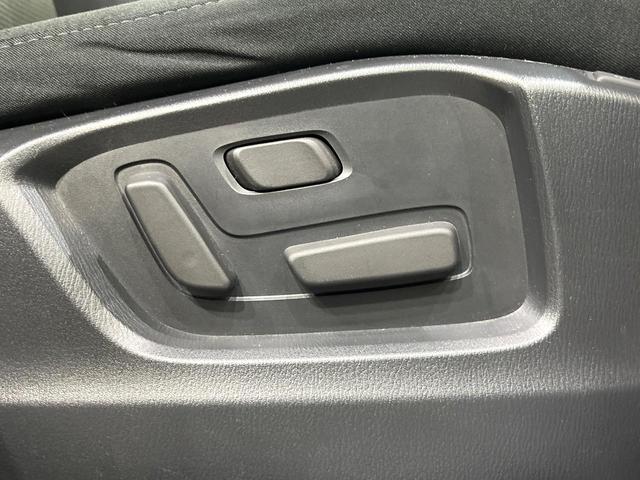 CX-5 XD プロアクティブ BOSE 360度ビュー マツダコネクトナビ 衝突被害軽減 レーダークルーズ シートヒーター 電動リアゲート ステアリングヒーター ヘッドアップディスプレイ LEDヘッド アイストップ(30枚目)
