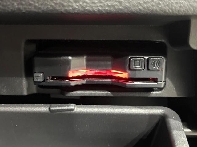 セレナ ＸＶ　ＳＤナビ　Ｂｌｕｅｔｏｏｔｈ　全周囲カメラ　両側電動スライドドア　エマージェンシーブレーキ　ブラインドスポットモニター　プロパイロット　クルーズコントロール　オートライト　ハイビームアシスト（8枚目）