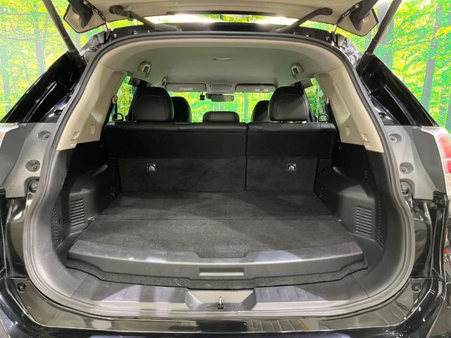 エクストレイル ２０Ｘ　ハイブリッド　エマージェンシーブレーキＰ　純正ナビ　バックカメラ　Ｂｌｕｅｔｏｏｔｈ　フルセグ　衝突被害軽減　コーナーセンサー　電動リアゲート　ＬＥＤヘッド　オートライト　前席シートヒーター　ＥＴＣ　ダウンヒルアシスト　スマートキー（33枚目）