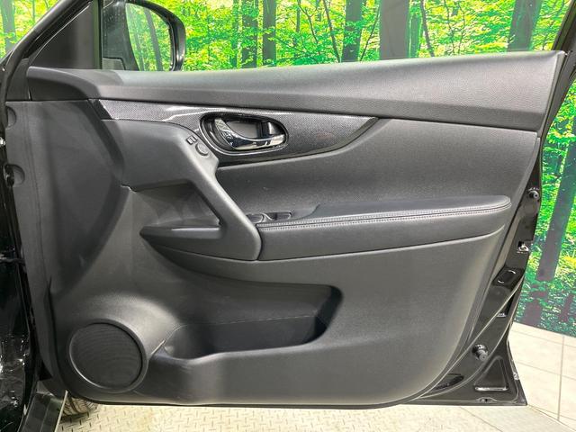 エクストレイル ２０Ｘ　ハイブリッド　エマージェンシーブレーキＰ　純正ナビ　バックカメラ　Ｂｌｕｅｔｏｏｔｈ　フルセグ　衝突被害軽減　コーナーセンサー　電動リアゲート　ＬＥＤヘッド　オートライト　前席シートヒーター　ＥＴＣ　ダウンヒルアシスト　スマートキー（36枚目）