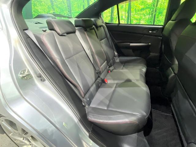 ＷＲＸ Ｓ４ ２．０ＧＴ－Ｓアイサイト　黒革　シートメモリ　シートヒーター　ダイアトーンナビ　バックカメラ　アイサイトｖｅｒ３　レーダークルーズ　車線逸脱警報　コーナーセンサー　バックカメラ　ＬＥＤヘッド　オートライト（11枚目）