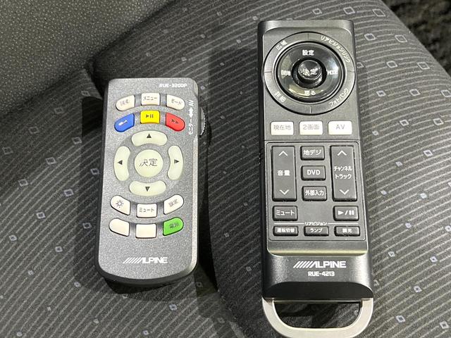 ヴォクシー Ｖ　両側電動ドア　アルパイン１０型ナビ　後席モニター　バックカメラ　衝突被害軽減システム　コーナーセンサー　クルコン　ＬＥＤヘッド　オートハイビーム　ドラレコ　スマートキー　ＥＴＣ　Ｂｌｕｅｔｏｏｔｈ（61枚目）