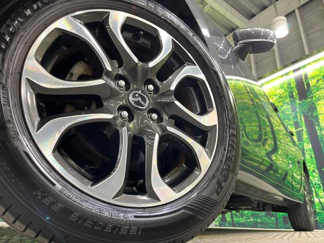 デミオ 13Sテーラードブラウン 全周囲カメラ ブラインドスポット 純正ナビ 衝突被害軽減 レーダークルーズ 車線逸脱警報 コーナーセンサー LEDヘッド オートハイビーム オートライト パドルシフト オートエアコン スマートキー(14枚目)