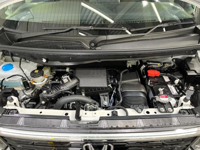 N-BOXカスタム ターボ ターボ 両側電動スライド ホンダセンシング レーダークルーズ 車線逸脱警報 コーナーセンサー LEDヘッド オートハイビーム オートライト ハーフレザーシート 前席シートヒーター スマートキー(19枚目)