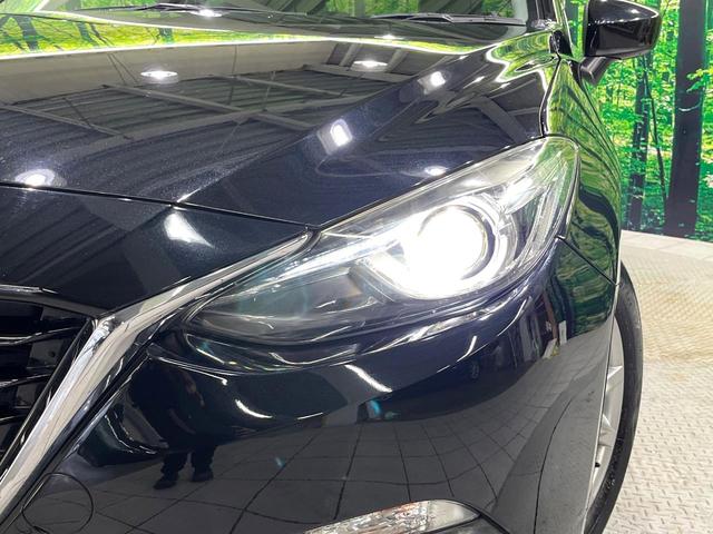 アクセラスポーツ １５Ｓ　リアビーグルモニタリング　衝突被害軽減　クルーズコントロール　スマートキー　ＨＩＤヘッド　オートライト　マツダコネクトナビ　バックカメラ　Ｂｌｕｅｔｏｏｔｈ　ＣＤ　ＤＶＤ　アイストップ（13枚目）