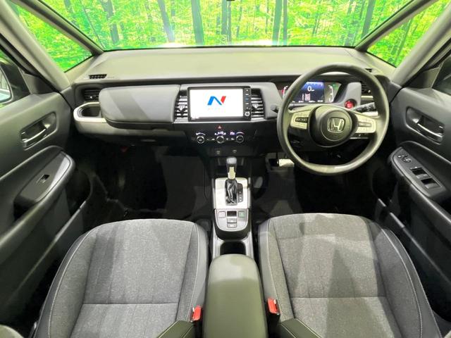 フィット ホーム　ホンダコネクト９型Ｗナビ　バックカメラ　Ｂｌｕｅｔｏｏｔｈ　寒冷地仕様　ホンダセンシング　アダプティブクルーズ　クリアランスソナー　ハイビームアシスト　アイドリングストップ　ＬＥＤヘッド（2枚目）
