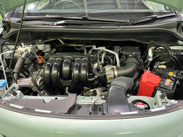 フィット ホーム　ホンダコネクト９型Ｗナビ　バックカメラ　Ｂｌｕｅｔｏｏｔｈ　寒冷地仕様　ホンダセンシング　アダプティブクルーズ　クリアランスソナー　ハイビームアシスト　アイドリングストップ　ＬＥＤヘッド（19枚目）