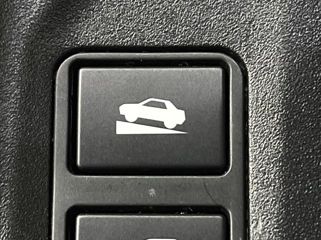 ＸＶ ２．０ｉ－Ｌ　アイサイト　純正ナビ　バックカメラ　アイサイトｖｅｒ３　レーダークルーズ　車線逸脱警報　ルーフレール　ＬＥＤヘッド　オートライト　デュアルエアコン　アイドリングストップ　ＥＴＣ　パドルシフト（9枚目）