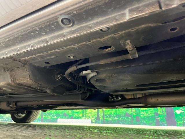 シエンタ Ｇ　クエロ　後期　寒冷地仕様　フリップダウンモニター　純正９型ナビ　全周囲カメラ　両側電動スライド　衝突被害軽減　車線逸脱警報　コーナーセンサー　ハーフレザーシート　シートヒーター　ＬＥＤヘッド　オートハイビーム（22枚目）