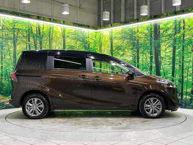 シエンタ Ｇ　クエロ　後期　寒冷地仕様　フリップダウンモニター　純正９型ナビ　全周囲カメラ　両側電動スライド　衝突被害軽減　車線逸脱警報　コーナーセンサー　ハーフレザーシート　シートヒーター　ＬＥＤヘッド　オートハイビーム（33枚目）