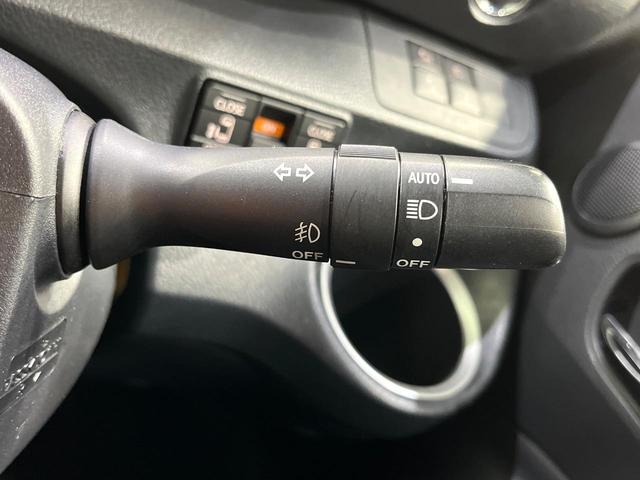 シエンタ Ｇ　クエロ　後期　寒冷地仕様　フリップダウンモニター　純正９型ナビ　全周囲カメラ　両側電動スライド　衝突被害軽減　車線逸脱警報　コーナーセンサー　ハーフレザーシート　シートヒーター　ＬＥＤヘッド　オートハイビーム（53枚目）