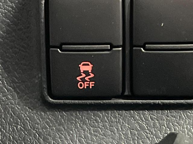 シエンタ Ｇ　クエロ　後期　寒冷地仕様　フリップダウンモニター　純正９型ナビ　全周囲カメラ　両側電動スライド　衝突被害軽減　車線逸脱警報　コーナーセンサー　ハーフレザーシート　シートヒーター　ＬＥＤヘッド　オートハイビーム（60枚目）