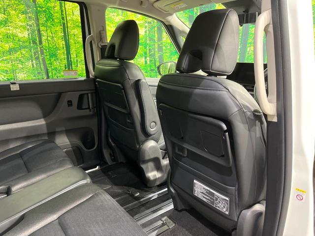 セレナ ハイウェイスターV 12.3インチ純正ナビ 全周囲カメラ 両側電動スライド 衝突被害軽減 プロパイロット 車線逸脱警報 コーナーセンサー ブラインドスポット シートヒーター LEDヘッド オートハイビーム(33枚目)