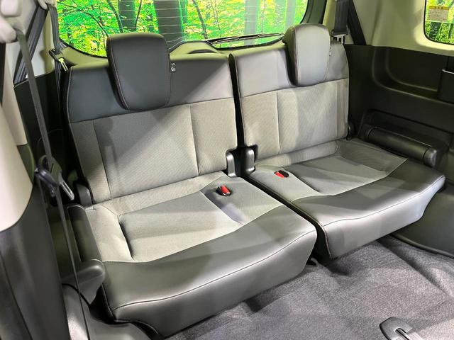 フリード e:HEVクロスター 登録済未使用車 寒冷地仕様 両側電動スライド ホンダセンシング レーダークルーズ コーナーセンサー ブラインドスポット シートヒーター LEDヘッド オートライト オートエアコン(11枚目)