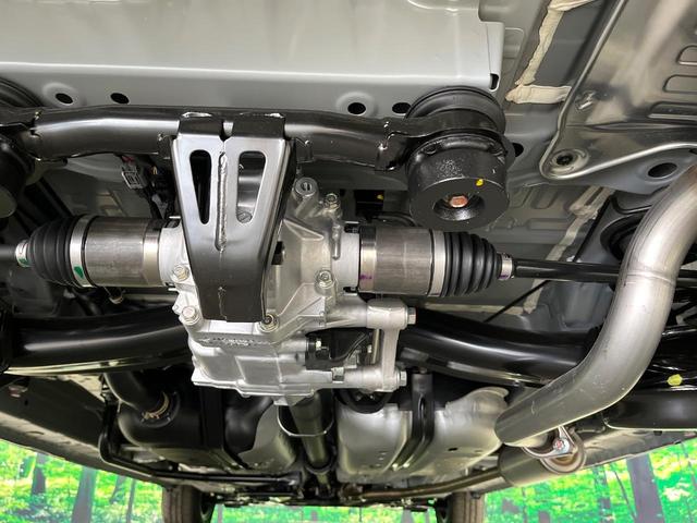 フリード e:HEVクロスター 登録済未使用車 寒冷地仕様 両側電動スライド ホンダセンシング レーダークルーズ コーナーセンサー ブラインドスポット シートヒーター LEDヘッド オートライト オートエアコン(20枚目)