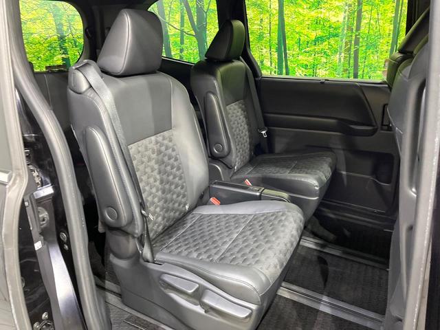 ヴォクシー S-Z 両側電動スライド 寒冷地仕様 後席モニター 衝突被害軽減 ブラインドスポットモニター バックカメラ レーダークルーズ コーナーセンサー ハーフレザーシート シートヒーター LEDヘッド ETC(10枚目)