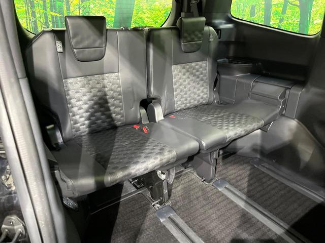 ヴォクシー S-Z 両側電動スライド 寒冷地仕様 後席モニター 衝突被害軽減 ブラインドスポットモニター バックカメラ レーダークルーズ コーナーセンサー ハーフレザーシート シートヒーター LEDヘッド ETC(11枚目)