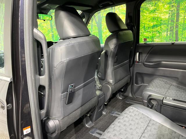 ヴォクシー S-Z 両側電動スライド 寒冷地仕様 後席モニター 衝突被害軽減 ブラインドスポットモニター バックカメラ レーダークルーズ コーナーセンサー ハーフレザーシート シートヒーター LEDヘッド ETC(42枚目)