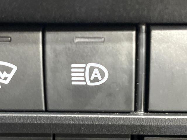 ヴォクシー S-Z 両側電動スライド 寒冷地仕様 後席モニター 衝突被害軽減 ブラインドスポットモニター バックカメラ レーダークルーズ コーナーセンサー ハーフレザーシート シートヒーター LEDヘッド ETC(57枚目)