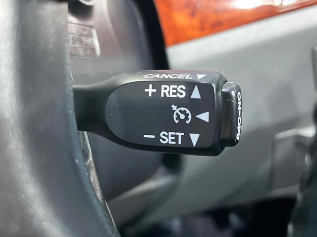 エスティマ ２．４アエラス　Ｇエディション　両側電動ドア　パナソニックナビ　バックカメラ　オットマン　ＨＩＤヘッド　オートライト　クルーズコントロール　オートライト　フルセグ　スマートキー　ＥＴＣ（7枚目）