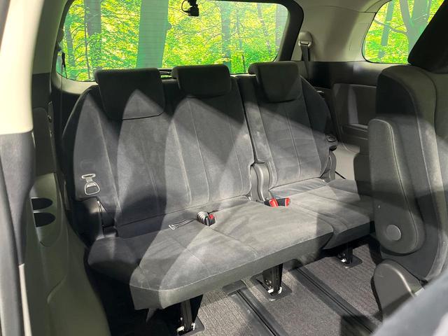 エスティマ ２．４アエラス　Ｇエディション　両側電動ドア　パナソニックナビ　バックカメラ　オットマン　ＨＩＤヘッド　オートライト　クルーズコントロール　オートライト　フルセグ　スマートキー　ＥＴＣ（11枚目）