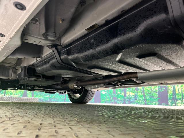 エスティマ ２．４アエラス　Ｇエディション　両側電動ドア　パナソニックナビ　バックカメラ　オットマン　ＨＩＤヘッド　オートライト　クルーズコントロール　オートライト　フルセグ　スマートキー　ＥＴＣ（22枚目）