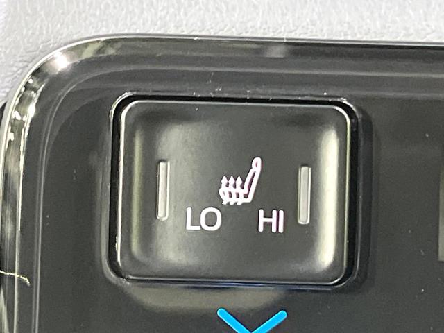 ノア S-Z 寒冷地仕様 純正ナビ付DA バックカメラ 両側電動スライド 衝突被害軽減 レーダークルーズ コーナーセンサー ハーフレザーシート シートヒーター LEDヘッド オートハイビーム フルセグ/CD/DVD(7枚目)