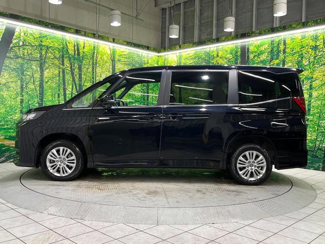 ノア S-Z 寒冷地仕様 純正ナビ付DA バックカメラ 両側電動スライド 衝突被害軽減 レーダークルーズ コーナーセンサー ハーフレザーシート シートヒーター LEDヘッド オートハイビーム フルセグ/CD/DVD(32枚目)