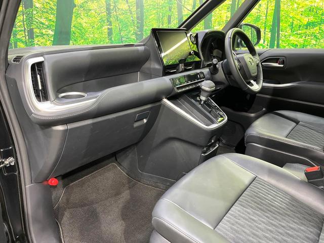 ノア S-Z 寒冷地仕様 純正ナビ付DA バックカメラ 両側電動スライド 衝突被害軽減 レーダークルーズ コーナーセンサー ハーフレザーシート シートヒーター LEDヘッド オートハイビーム フルセグ/CD/DVD(39枚目)