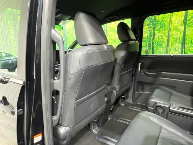 ノア S-Z 寒冷地仕様 純正ナビ付DA バックカメラ 両側電動スライド 衝突被害軽減 レーダークルーズ コーナーセンサー ハーフレザーシート シートヒーター LEDヘッド オートハイビーム フルセグ/CD/DVD(41枚目)