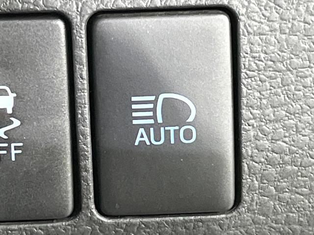 ハリアー プレミアム スタイルアッシュ BIG-X9インチナビ フリップダウンモニター バックカメラ 衝突被害軽減 電動リアゲート レーダークルーズ シートヒーター コーナーセンサー メモリー付きパワーシート LEDヘッド 車線逸脱警報(9枚目)