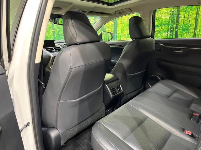 NX NX300h バージョンL マークレビンソン サンルーフ 全周囲カメラ 純正ナビ ブラインドスポット 衝突被害軽減 レーダークルーズ 電動リアゲート シートベンチレーション メモリー付パワーシート オートハイビーム(52枚目)