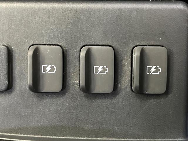 エルグランド 250ハイウェイスターS 後期型 全周囲カメラ フリップダウンモニター メーカーナビ 電動リアゲート 両側電動スライド 衝突被害軽減 レーダークルーズ ハイビームアシスト LEDヘッド オートライト コーナーセンサー(64枚目)