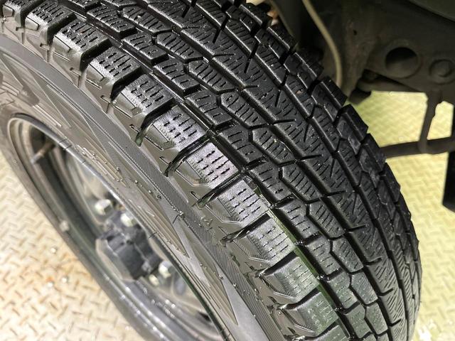 ジムニー ＸＬ　５速ＭＴ　パナソニックナビ　フルセグ　Ｂｌｕｅｔｏｏｔｈ　ＣＤ／ＤＶＤ　セーフティサポート　車線逸脱警報　オートハイビーム　オートライト　前席シートヒーター　スマートキー　オートエアコン　ＥＴＣ（26枚目）