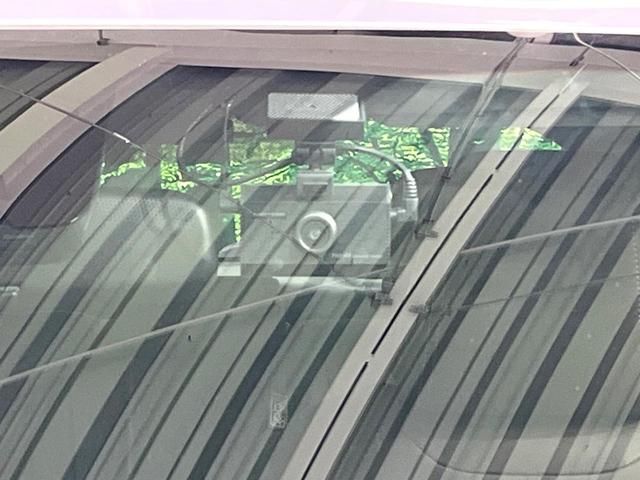 ヤリスクロス ハイブリッドＺ　純正ナビ付８型ＤＡ　バックカメラ　セーフティセンス　レーダークルーズ　車線逸脱警報　オートハイビーム　コーナーセンサー　ＬＥＤヘッド　オートライト　シートヒーター　パワーシート（29枚目）