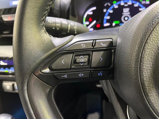 ヤリスクロス ハイブリッドＺ　純正ナビ付８型ＤＡ　バックカメラ　セーフティセンス　レーダークルーズ　車線逸脱警報　オートハイビーム　コーナーセンサー　ＬＥＤヘッド　オートライト　シートヒーター　パワーシート（52枚目）