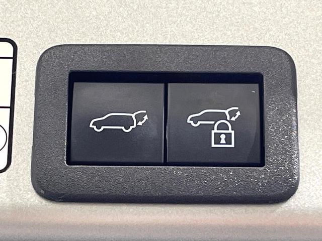 ヤリスクロス ハイブリッドＺ　純正ナビ付８型ＤＡ　バックカメラ　セーフティセンス　レーダークルーズ　車線逸脱警報　オートハイビーム　コーナーセンサー　ＬＥＤヘッド　オートライト　シートヒーター　パワーシート（58枚目）