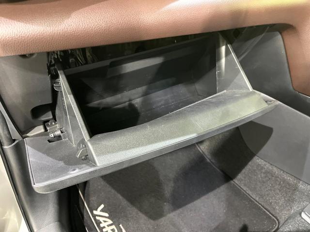 ヤリスクロス ハイブリッドＺ　純正ナビ付８型ＤＡ　バックカメラ　セーフティセンス　レーダークルーズ　車線逸脱警報　オートハイビーム　コーナーセンサー　ＬＥＤヘッド　オートライト　シートヒーター　パワーシート（70枚目）