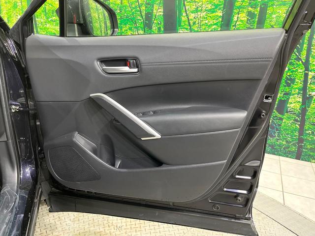 カローラクロス ハイブリッド Z モデリスタエアロ 9インチディスプレイオーディオ ブラインドスポットモニター パノラミックビューモニター オートハイビーム シートヒーター LEDヘッド・フォグライト レーダークルーズ AC100V(48枚目)