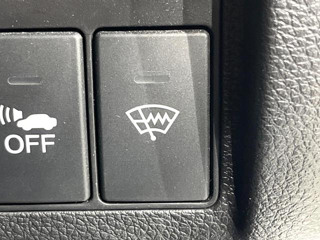 ヴェゼル ハイブリッドＸ　寒冷地仕様　純正ナビ　シティブレーキ　クルーズコントロール　シートヒーター　ＬＥＤヘッドライト　パドルシフト　革巻きステアリング　フロントフォグランプ　オートライト（5枚目）