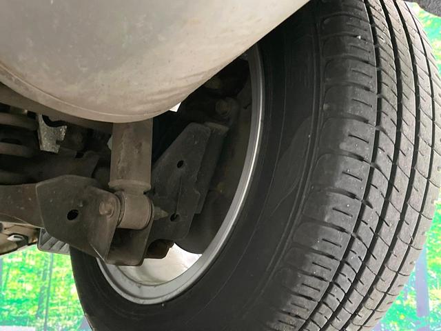 ヴェゼル ハイブリッドＸ　寒冷地仕様　純正ナビ　シティブレーキ　クルーズコントロール　シートヒーター　ＬＥＤヘッドライト　パドルシフト　革巻きステアリング　フロントフォグランプ　オートライト（24枚目）