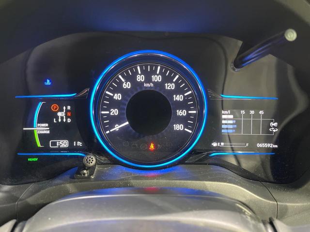 ヴェゼル ハイブリッドＸ　寒冷地仕様　純正ナビ　シティブレーキ　クルーズコントロール　シートヒーター　ＬＥＤヘッドライト　パドルシフト　革巻きステアリング　フロントフォグランプ　オートライト（47枚目）