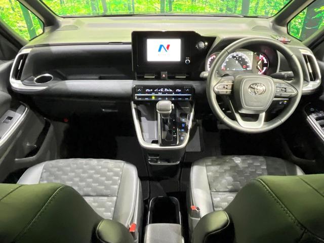 ヴォクシー Ｓ－Ｚ　寒冷地仕様　純正ナビ付ＤＡ　バックカメラ　両側電動スライド　衝突被害軽減　レーダークルーズ　オートハイビーム　ＬＥＤヘッド　オートライト　コーナーセンサー　シートヒーター（2枚目）