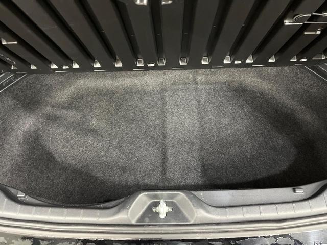 ヴォクシー Ｓ－Ｚ　寒冷地仕様　純正ナビ付ＤＡ　バックカメラ　両側電動スライド　衝突被害軽減　レーダークルーズ　オートハイビーム　ＬＥＤヘッド　オートライト　コーナーセンサー　シートヒーター（34枚目）