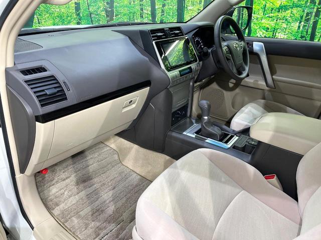 ランドクルーザープラド ＴＸ　寒冷地仕様　純正９型ナビ　トヨタセーフティセンス　レーダークルーズ　ＬＥＤヘッドライト　クリアランスソナー　オートエアコン　スマートエントリー　ＬＥＤフォグランプ（40枚目）