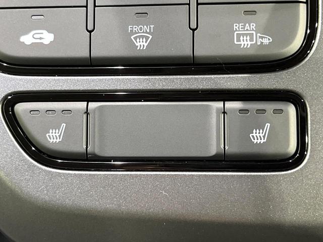 フリード エアー　８型ディスプレイオーディオ　寒冷地仕様　アダプティブクルーズ　両側電動ドア　シートヒーター　コンフォートパッケージ　オートエアコン　スマートキー　ＬＥＤヘッドライト（7枚目）