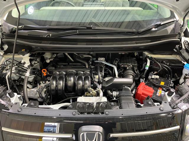 フリード エアー　８型ディスプレイオーディオ　寒冷地仕様　アダプティブクルーズ　両側電動ドア　シートヒーター　コンフォートパッケージ　オートエアコン　スマートキー　ＬＥＤヘッドライト（18枚目）